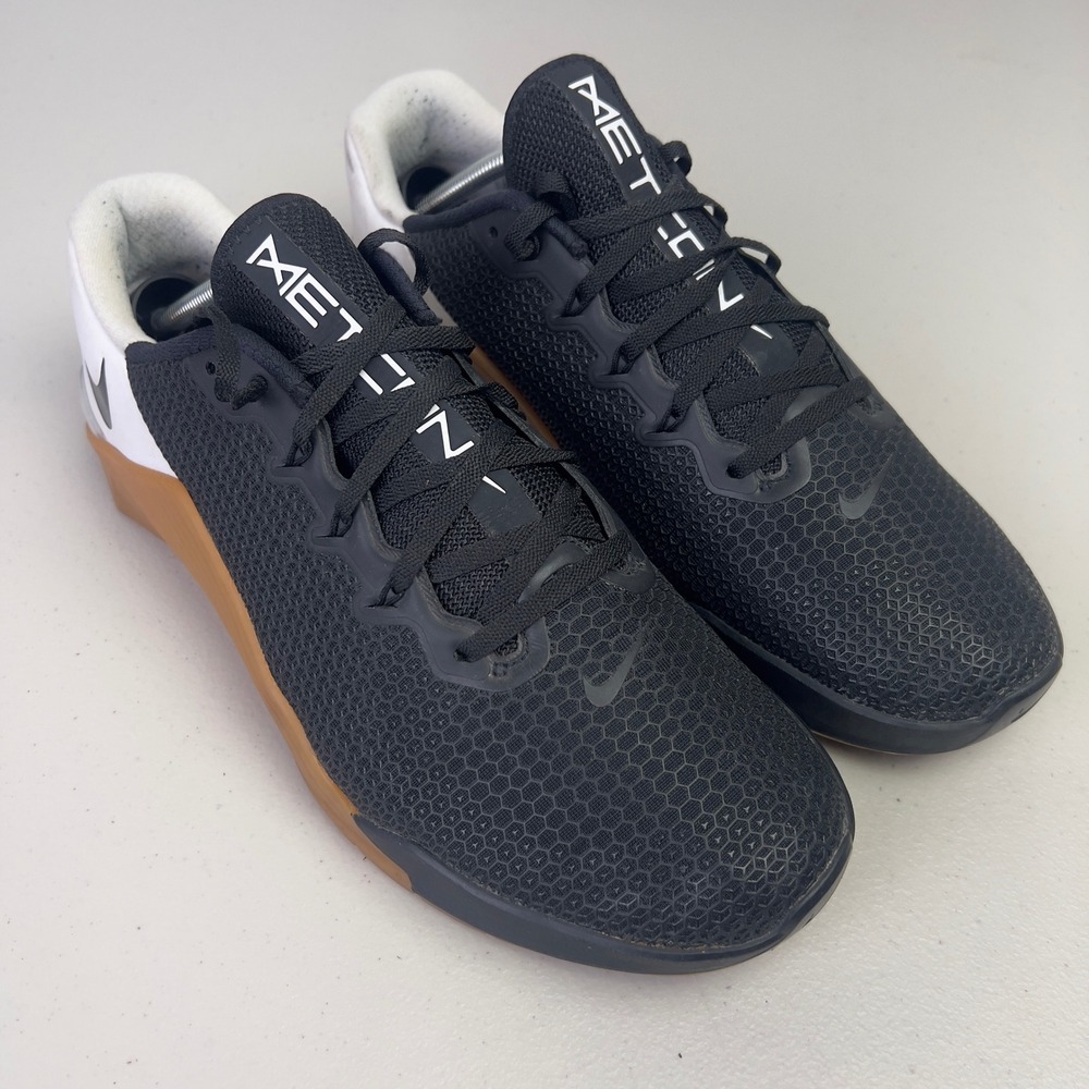 Nike Metcon 5 Training Shoes Mens 11.5 Black White Good Gum Sole AQ1189-009